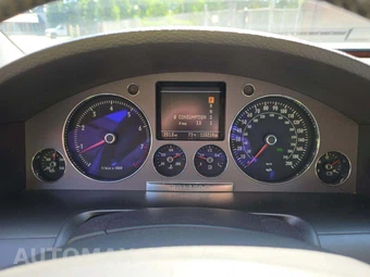 2004 Volkswagen Phaeton V8 – miniatura 6