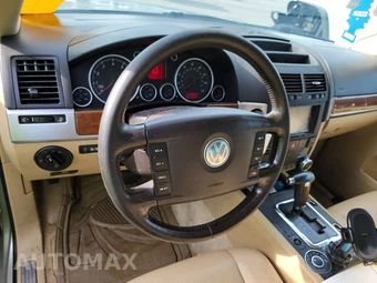 2004 Volkswagen Touareg – miniatura 10