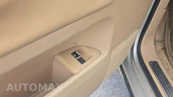 2004 Volkswagen Touareg – miniatura 27