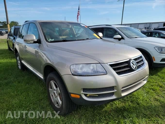 2004 Volkswagen Touareg – miniatura 3