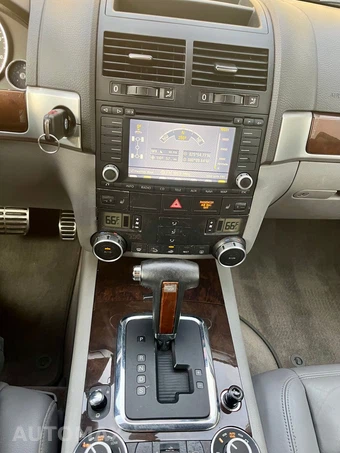 2004 Volkswagen Touareg – miniatura 19