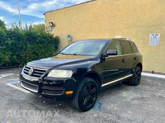 2004 Volkswagen Touareg – miniatura 2