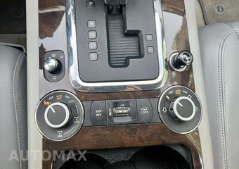 2004 Volkswagen Touareg – miniatura 22