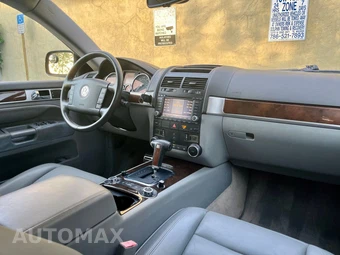 2004 Volkswagen Touareg – miniatura 24