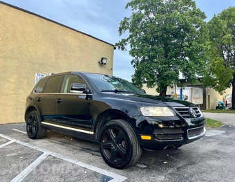 2004 Volkswagen Touareg – miniatura 4