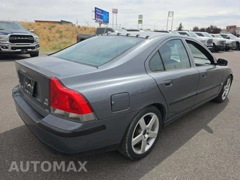 2004 Volvo S60 R - miniatura 3