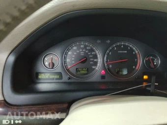 2004 Volvo S80 2.5T w/Moonroof – miniatura 18