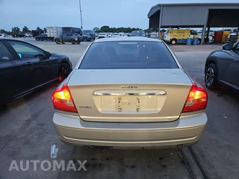 2004 Volvo S80 2.5T w/Moonroof – miniatura 5