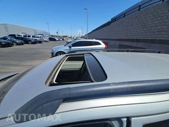 2004 Volvo XC70 w/Moonroof - miniatura 12