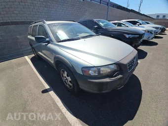 2004 Volvo XC70 w/Moonroof - miniatura 4