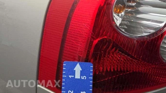 2004 Volvo XC90 2.5T w/Moonroof & 3rd Row – miniatura 27
