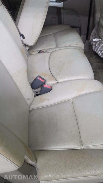 2004 Volvo XC90 2.5T w/Moonroof & 3rd Row – miniatura 37