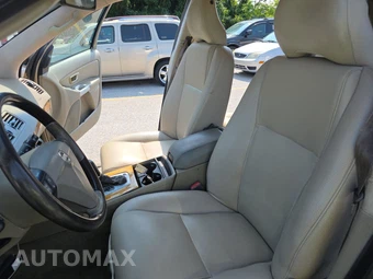 2004 Volvo XC90 2.5T w/Moonroof & 3rd Row – miniatura 7