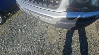 2004 Volvo XC90 2.5T w/Moonroof & 3rd Row