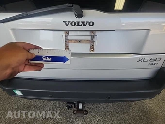 2004 Volvo XC90 2.5T w/Moonroof & 3rd Row – miniatura 4