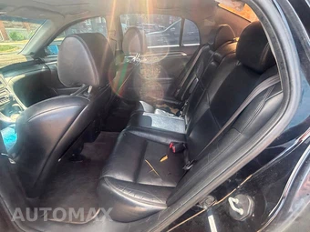 2005 Acura TL w/Navigation System – miniatura 7