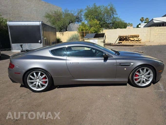 2005 Aston Martin DB9 Coupe - miniatura 4