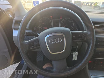 2005 Audi A4 2.0T Sedan – miniatura 16