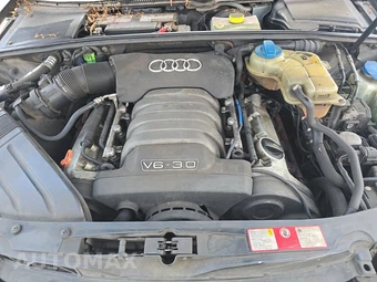 2005 Audi A4 3.0 Sedan – miniatura 15
