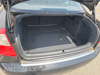 2005 Audi A4 3.0 Sedan – miniatura 16