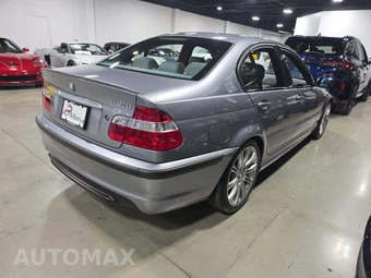 2005 BMW 3 Series Sedan 330i - miniatura 3