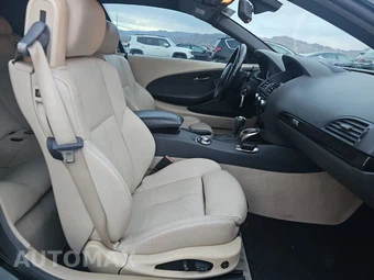 2005 BMW 6 Series Convertible 645Ci w/Sport Pkg - miniatura 8