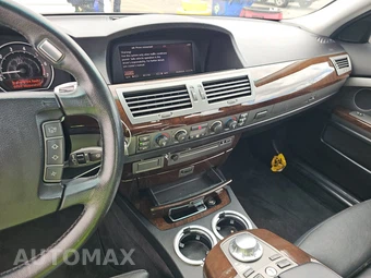 2005 BMW 7 Series Sedan 745Li – miniatura 11