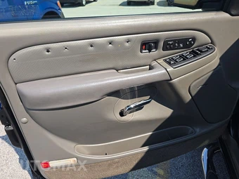 2005 Cadillac Escalade - miniatura 9