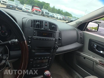 2005 Cadillac SRX – miniatura 11