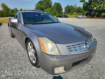 2005 Cadillac XLR - miniatura 3