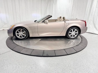 2005 Cadillac XLR - miniatura 2