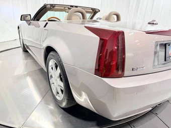 2005 Cadillac XLR - miniatura 25