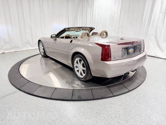 2005 Cadillac XLR - miniatura 6