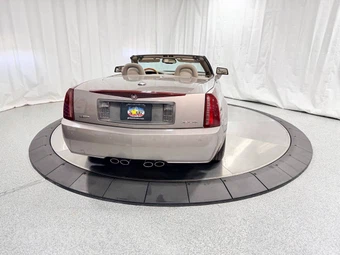2005 Cadillac XLR - miniatura 8