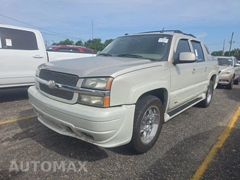 2005 Chevrolet Avalanche 1500 Z66 Crew Cab Short Bed 1SN