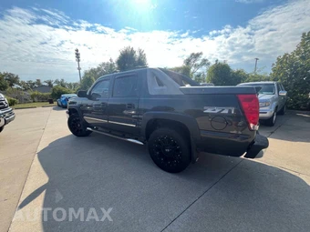 2005 Chevrolet Avalanche 1500 Z71 Crew Cab Short Bed 1SL - miniatura 10