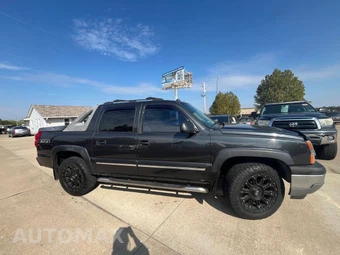 2005 Chevrolet Avalanche 1500 Z71 Crew Cab Short Bed 1SL - miniatura 7
