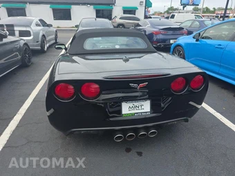 2005 Chevrolet Corvette Convertible - miniatura 5