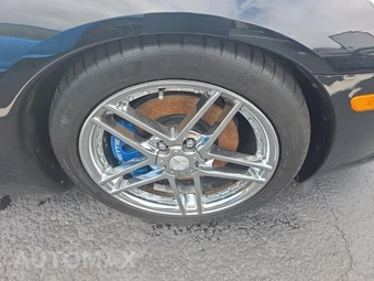 2005 Chevrolet Corvette Convertible - miniatura 9