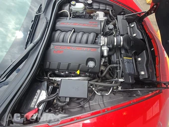 2005 Chevrolet Corvette Convertible - miniatura 18
