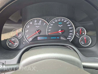 2005 Chevrolet Corvette Convertible - miniatura 6