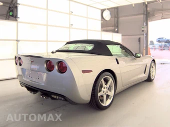 2005 Chevrolet Corvette Convertible - miniatura 4