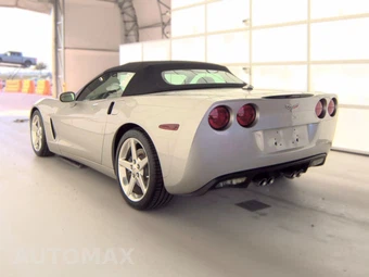 2005 Chevrolet Corvette Convertible - miniatura 6
