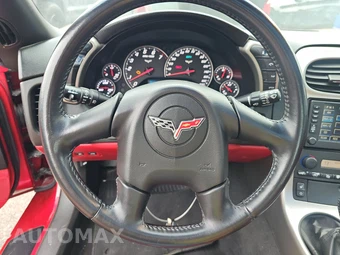 2005 Chevrolet Corvette Coupe - miniatura 10