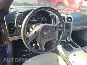 2005 Chevrolet Corvette Coupe - miniatura 10