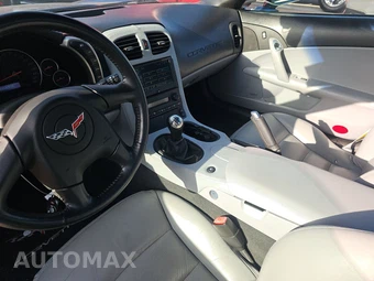 2005 Chevrolet Corvette Coupe - miniatura 11