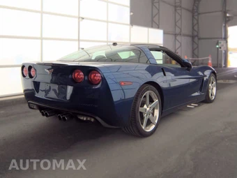 2005 Chevrolet Corvette Coupe - miniatura 4