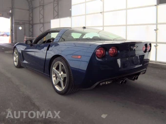 2005 Chevrolet Corvette Coupe - miniatura 6