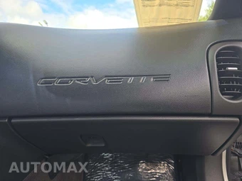 2005 Chevrolet Corvette Coupe - miniatura 14
