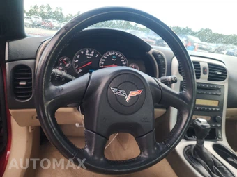 2005 Chevrolet Corvette Coupe - miniatura 10